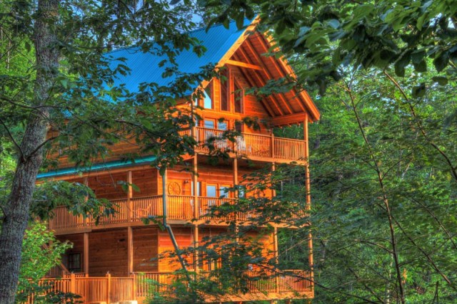 Summit Cabin Rentals in Sevierville