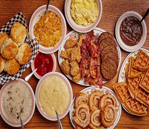 Mama's Farmhouse Pic 6