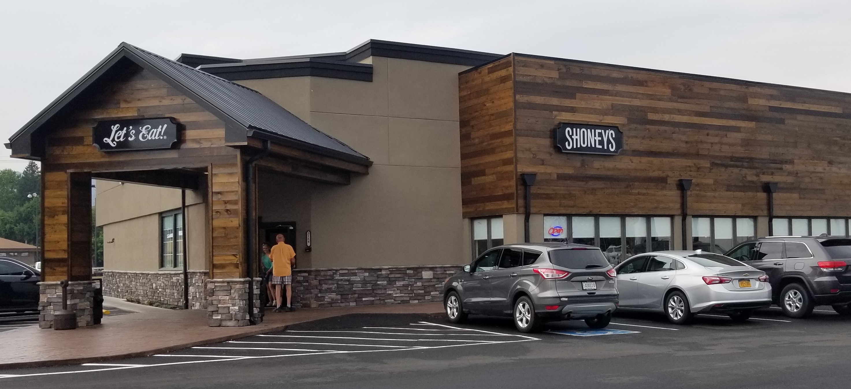 Shoney's North Pic 1