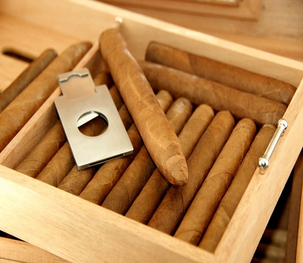 Gatlin-Burlier Tobacconist Pic 1