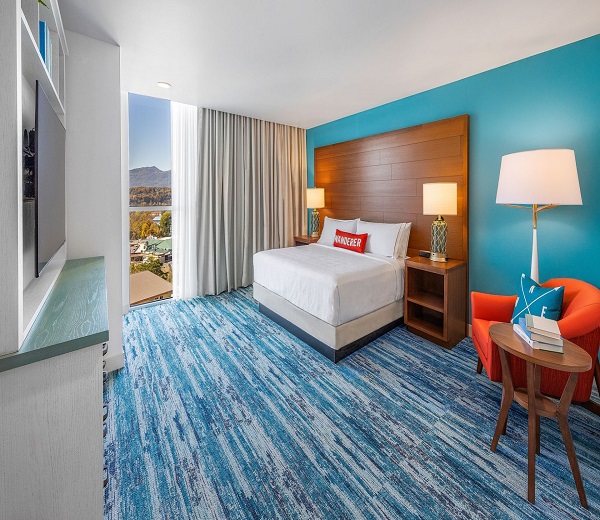 Compass by Margaritaville Hotel Pigeon Forge Pic 6