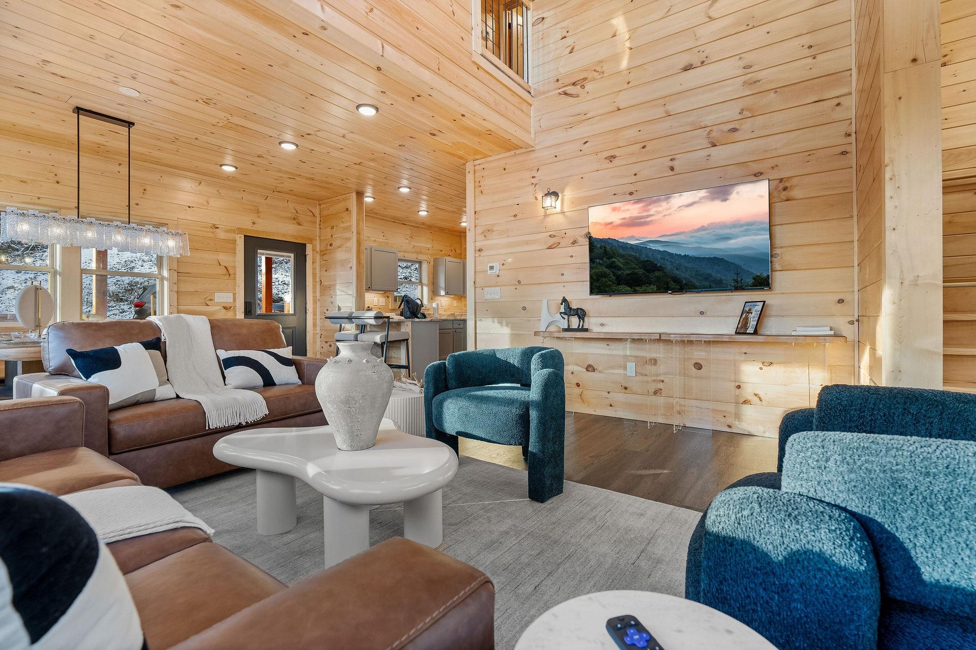 View-From-The-Mountain-Top-Living-Room.jpg