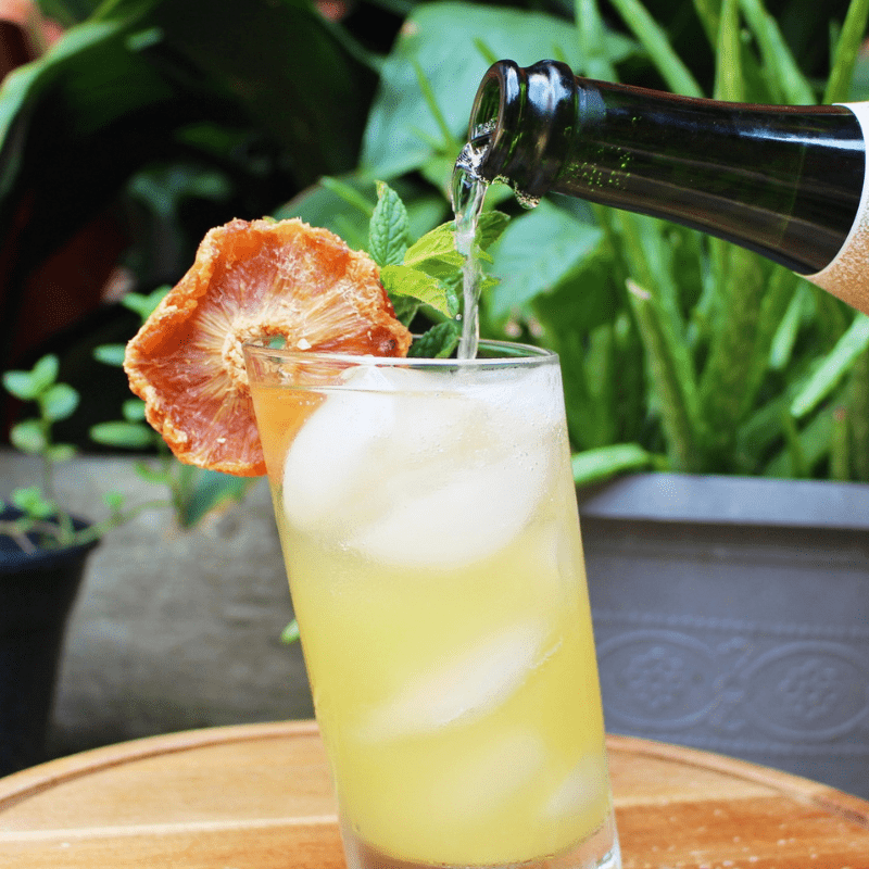 the-art-of-alchemy-a-cocktail-creation-experience-1