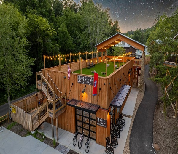 Little Forge Treelodges Pic 3