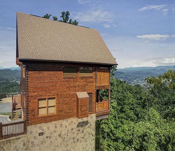 Outrageous Cabins Pic 2